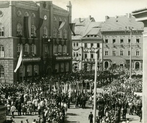 Aufstellung auf dem Marktplatz, 1951