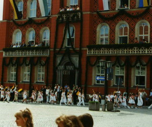 Aufstellung auf dem Marktplatz, 1999